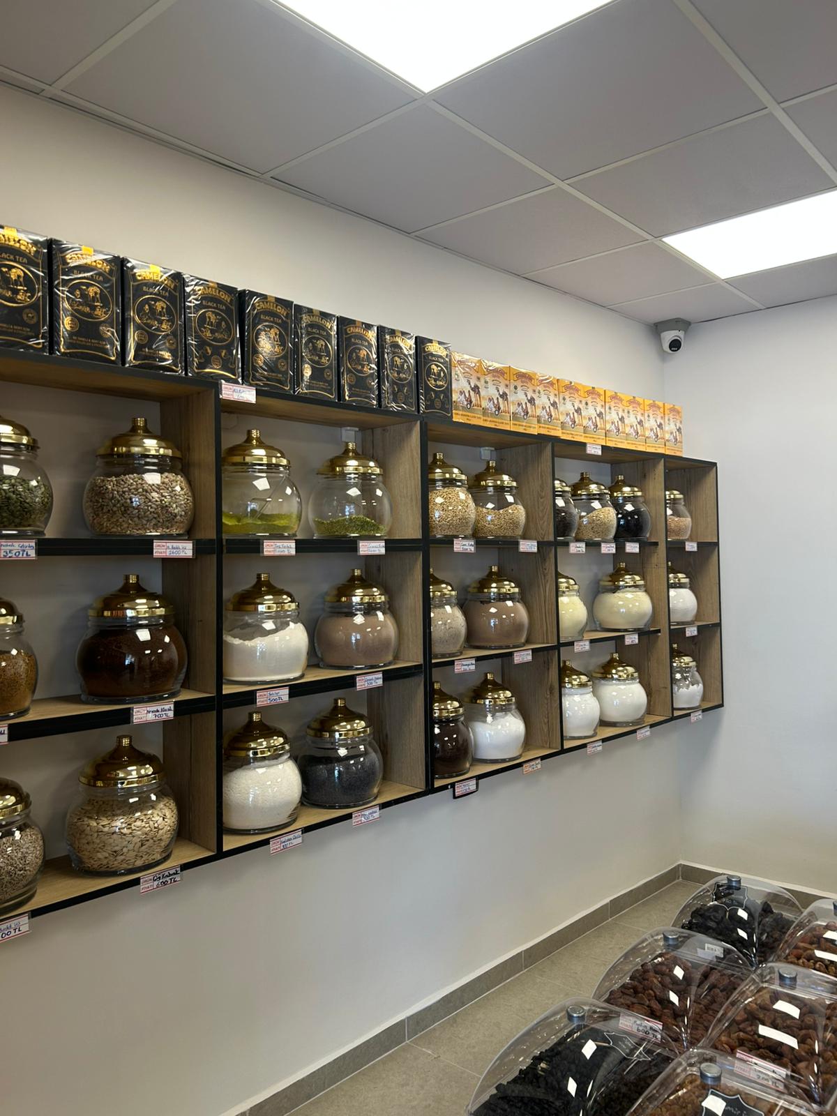 Parıltı Baharat Kuruyemiş 